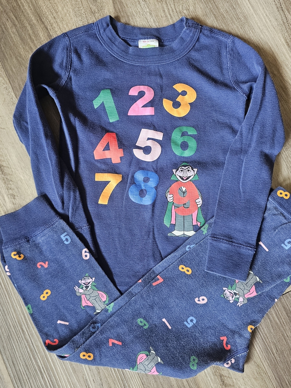 Hanna Andersson Seasame Street The Count Two Piece Pajama Set